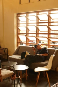 Monday coffee shop