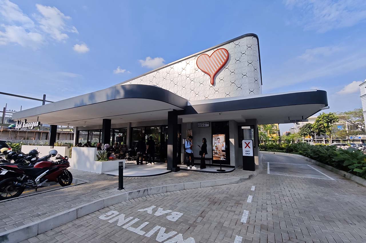 Cafe Ramah Lingkungan Kopi Kenangan