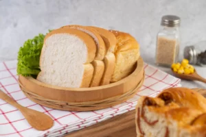 Sourdough Bandung: Cerita di Balik Roti Kuru Monday & Co